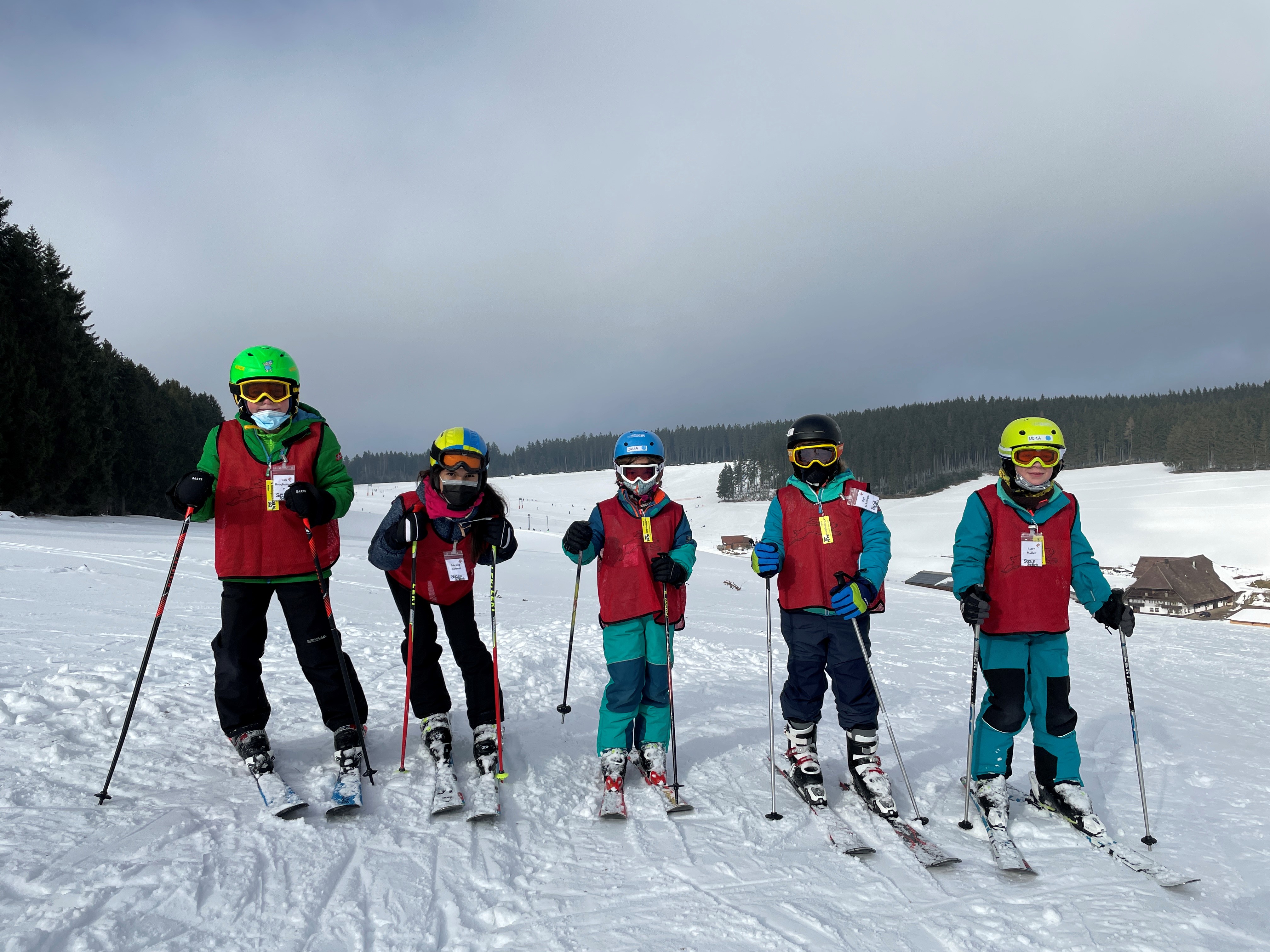 Teilnehmer junge Skiasse